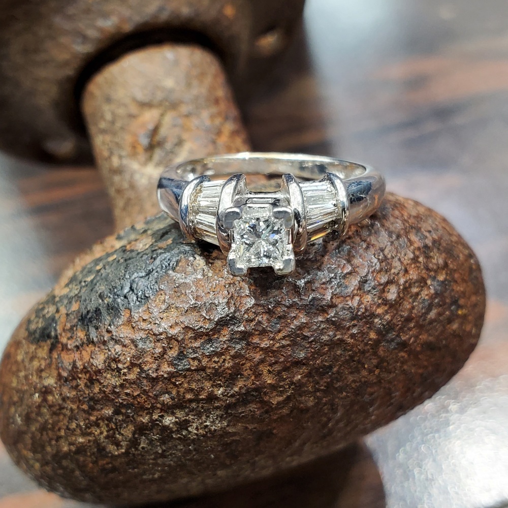 .95ctw Diamond Ring