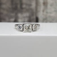 14K 1.80ctw Princess Cut and Round Brilliant Diamond Ring