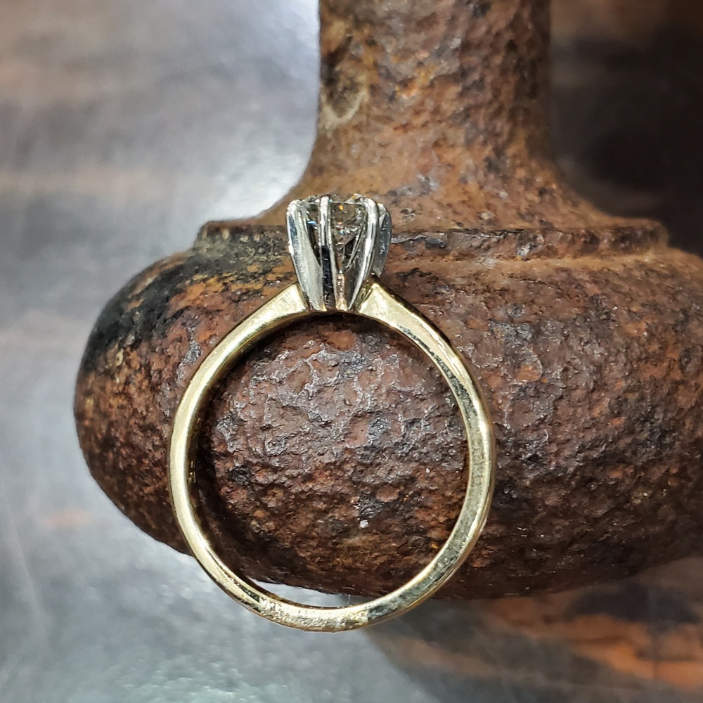 .65ct Round Brilliant Diamond Solitaire Ring