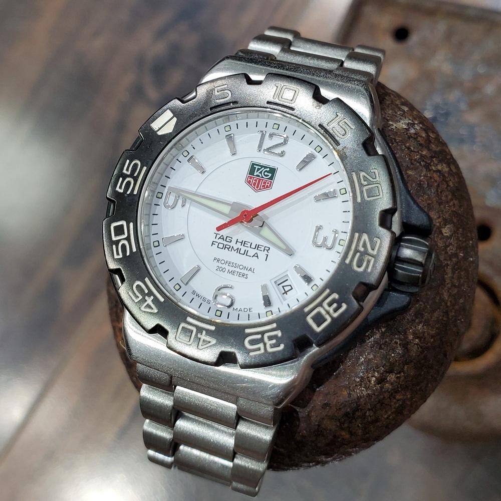 tag heuer wac1211