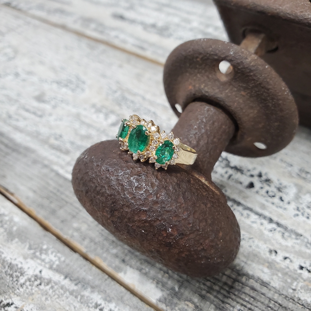 14K Diamond and Emerald Ring 