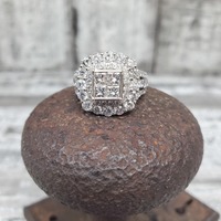 14K 3.25ctw Diamond Cluster Engagement Ring 