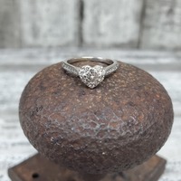 10K.50ctw Diamond Heart Shaped Design Ring
