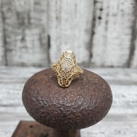 10K .05ctw Diamond Cluster Vintage Style Ring