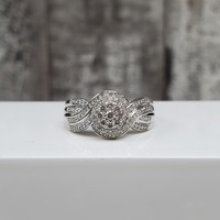 10K Diamond Cluster Ring