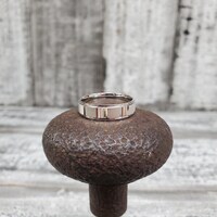 14K Fancy Design Wedding Band Ring 