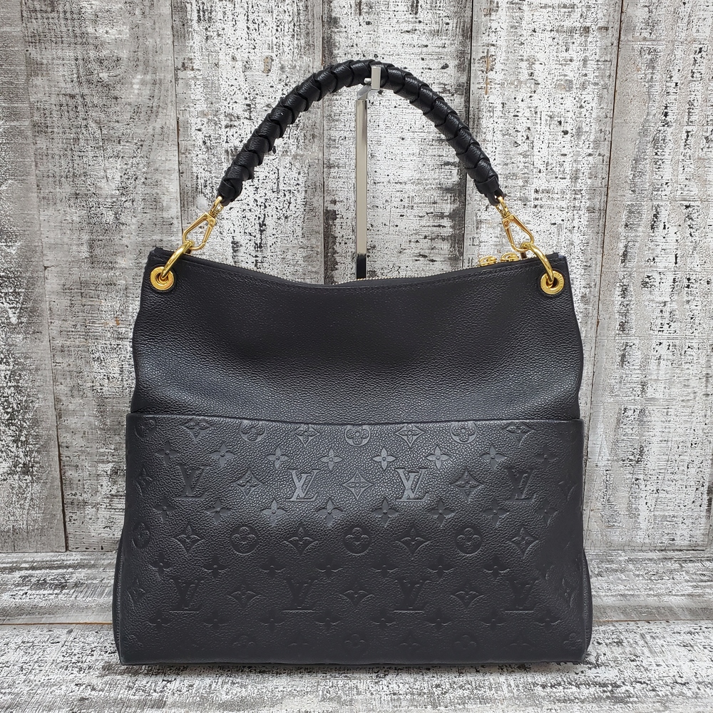Louis Vuitton Maida Hobo Leather Bag