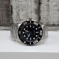 Gucci 40mm Quartz Watch 126.2 (AS-IS)
