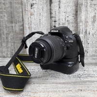 Nikon D5200 SLR Camera