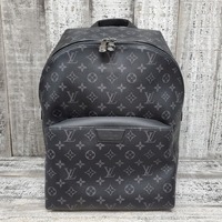 Louis Vuitton Discovery MM Bag 