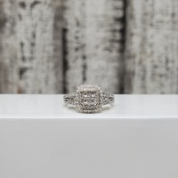 10K 1.00ctw Cluster Diamond Ring