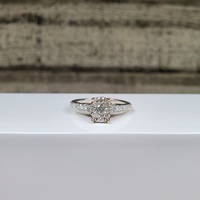 14K Diamond Cluster Ring