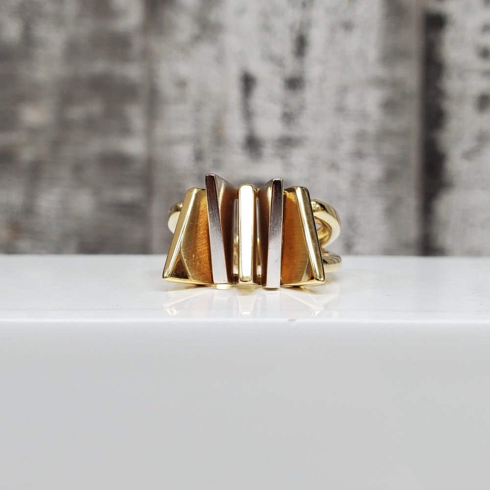 14K Fancy Design Spikey Ring Dynasty Jewelry and Loan