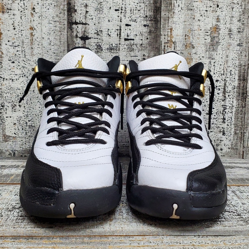 Air Jordan buy 12 Retro Taxi(Royalty) Size 5Y