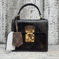 Louis Vuitton Spring Street Vernis Epi