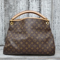 Louis Vuitton Artsy GM 