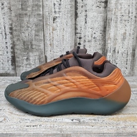 Adidas Yeezy 700 V3 Copper Fade + No Box
