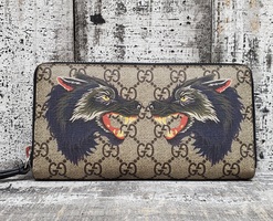 Gucci Supreme GG Canvas Wolf Wallet