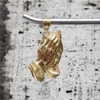 14K Praying Hands Pendant 