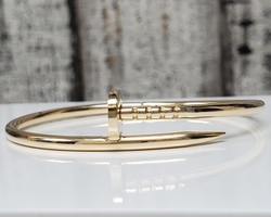 14K Nail Design Hinged Bangle Bracelet