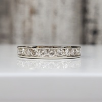 10K Diamond Band Ring