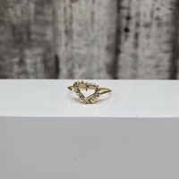 10K Diamond Heart Ring