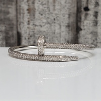 18K Nail Design Hinged Bangle Diamond Bracelet