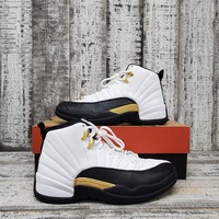Jordan 12 "Taxi" + Size 9