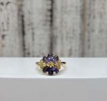 10K Purple and Green Stone Ring