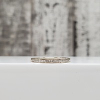10K Diamond Band Ring