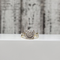 14K Cluster Halo Diamond Ring