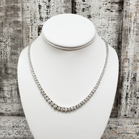 17.5" 14K Diamond Graduating Illusion Set Necklace