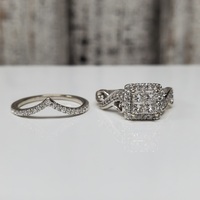 14K V Shaped Wedding Set w/ Scroll Design 