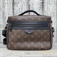 Louis Vuitton Trail Messenger Monogram