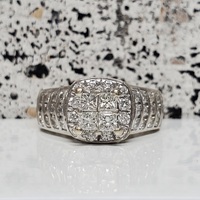 14K Diamond Cluster Ring 