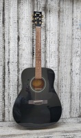 Yamaha F335 Acoustic Guitar