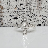 BRAND NEW Silver Crucifix Ring